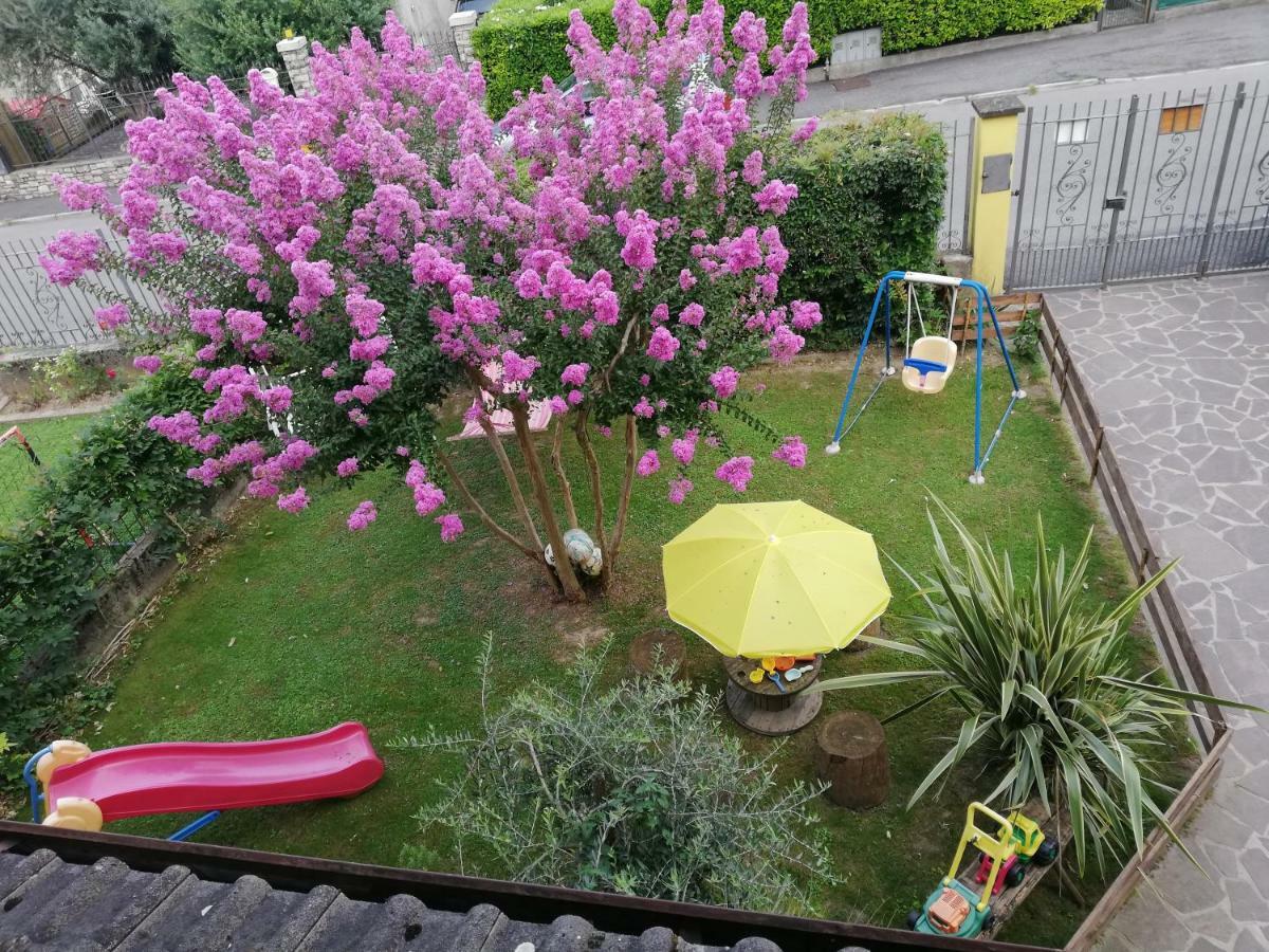Vila Casa Poni Pisogne Exteriér fotografie